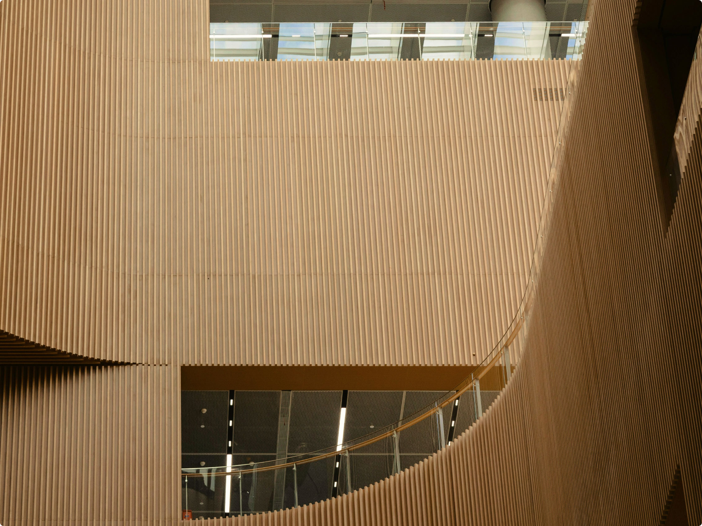 신경건축학이 완성한 쏠라체 홈 미사